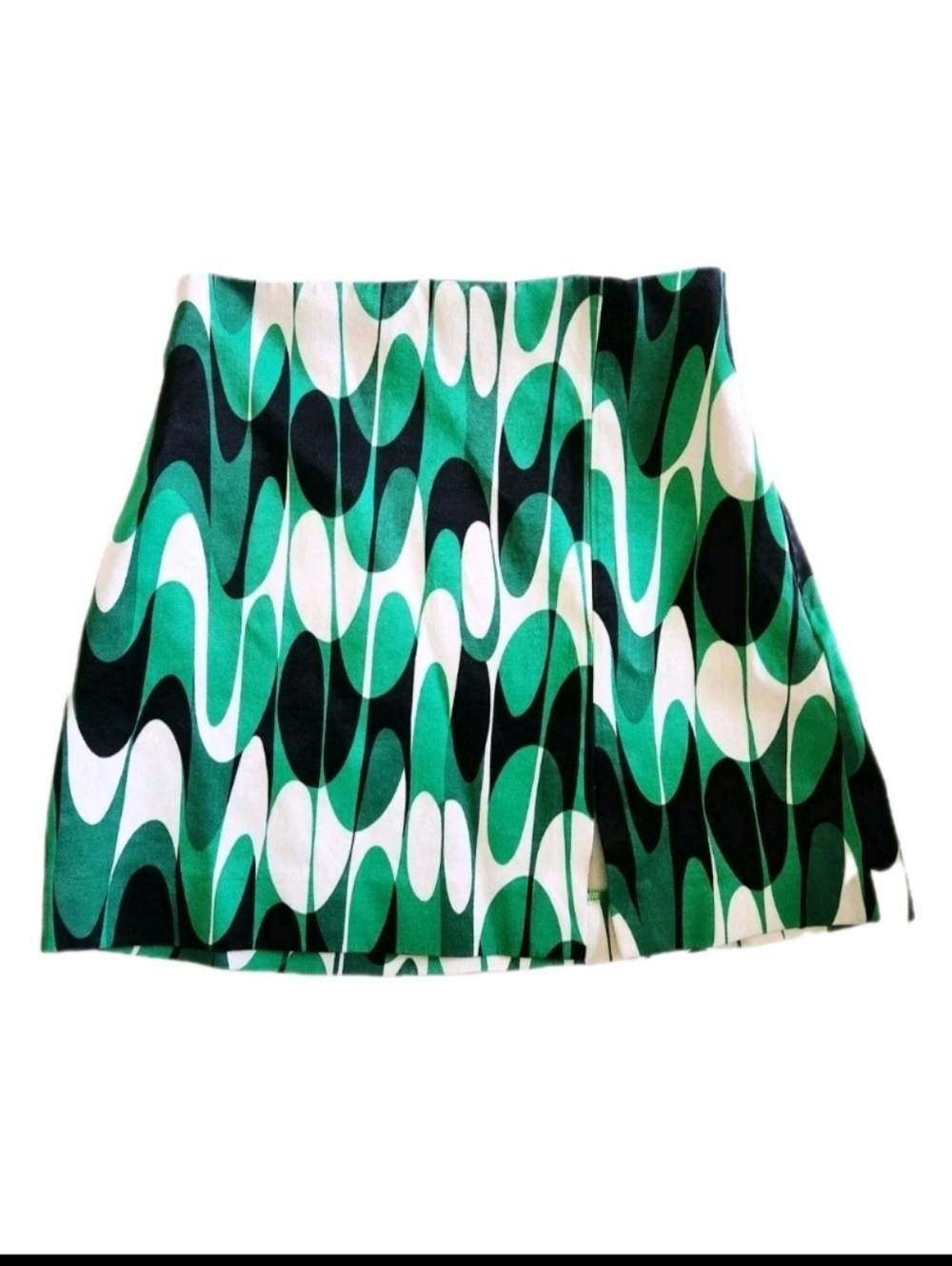 Stylish Green Patterned Skirt